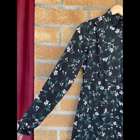 Hallhuber Mock-Neck Floral Dress 6 - Picture 7 of 14